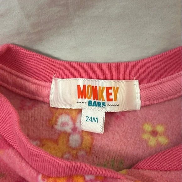 Monkey Bars - long sleeve footed fleece sleeper. Size 24 months - Picture 2 of 4